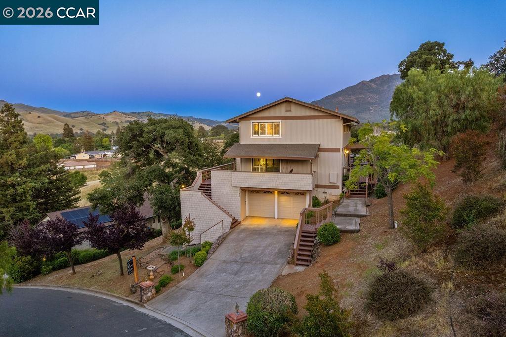 5787 Lewis Way Concord, CA 94521 - Photo 4 of 52