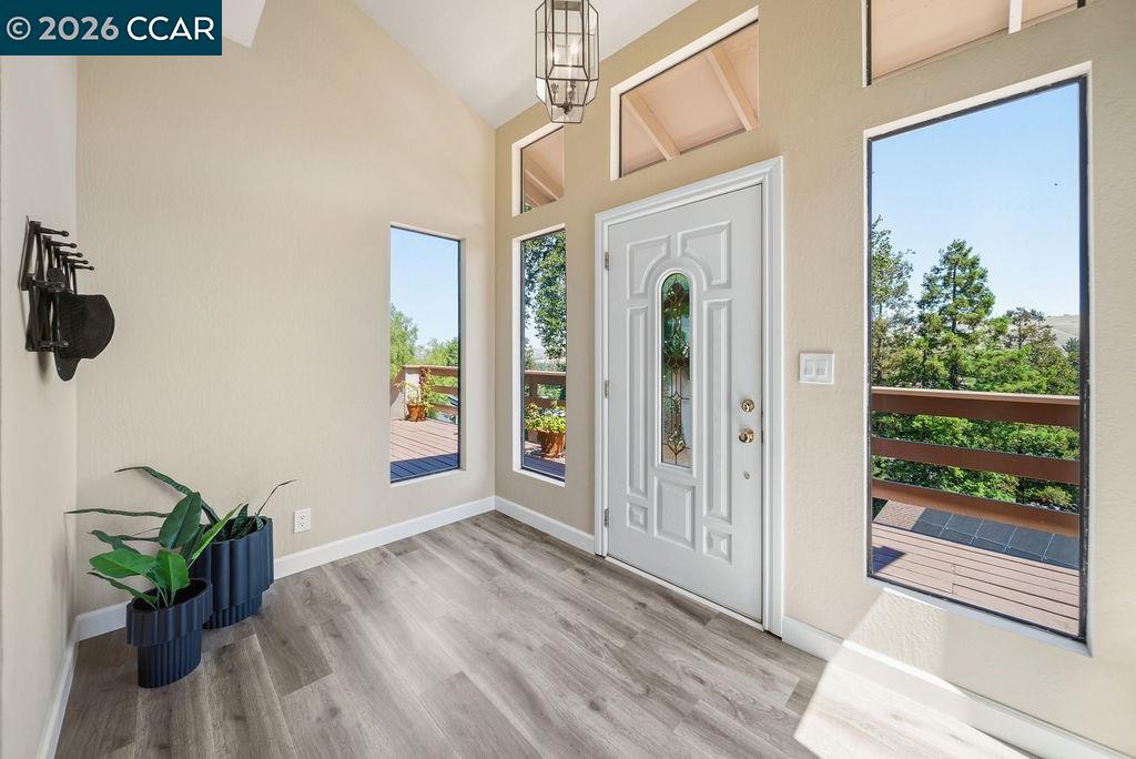 5787 Lewis Way Concord, CA 94521 - Photo 10 of 52