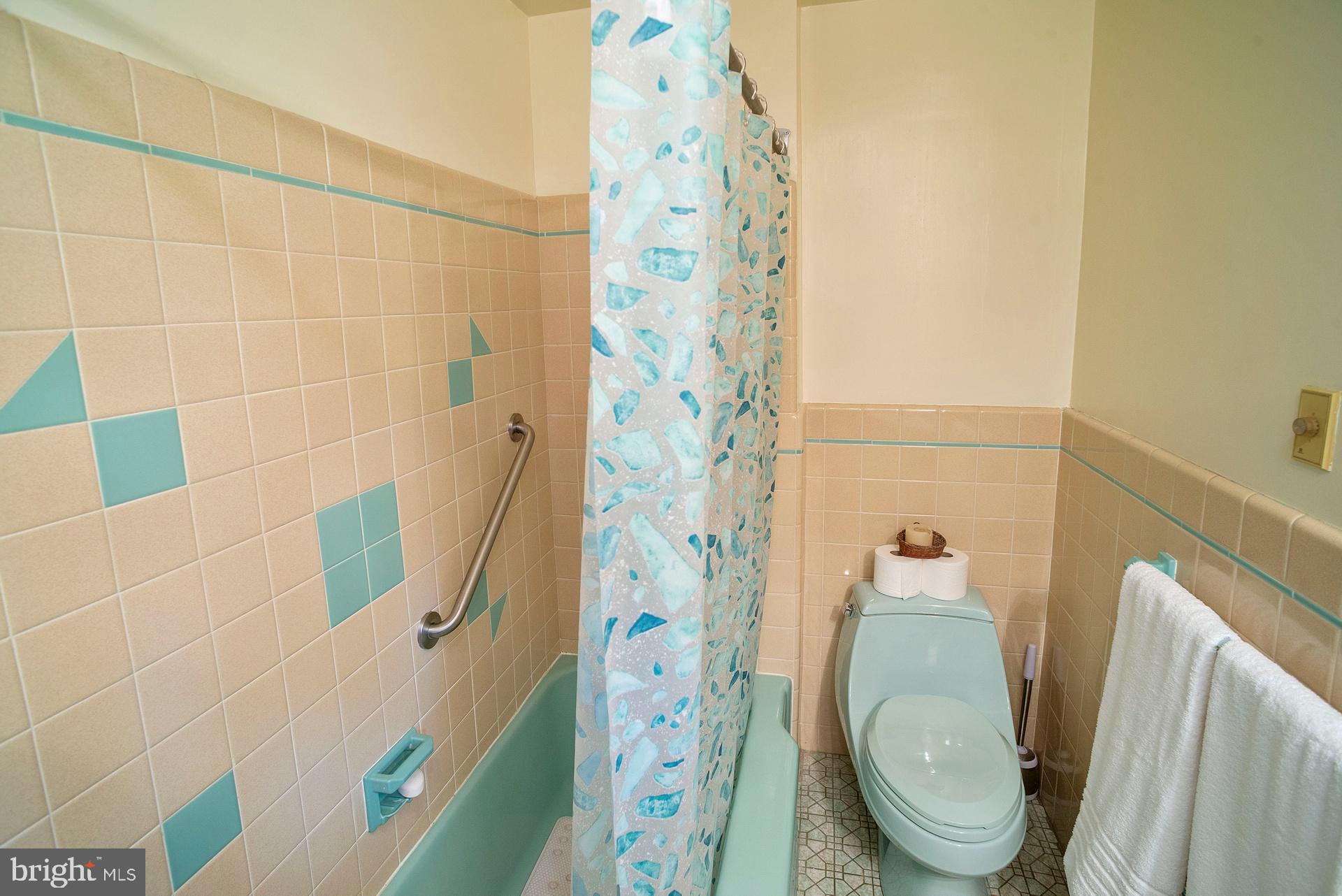 641 Norristown Road Horsham, PA 19044 - Photo 26 of 36 Gallery Image 26