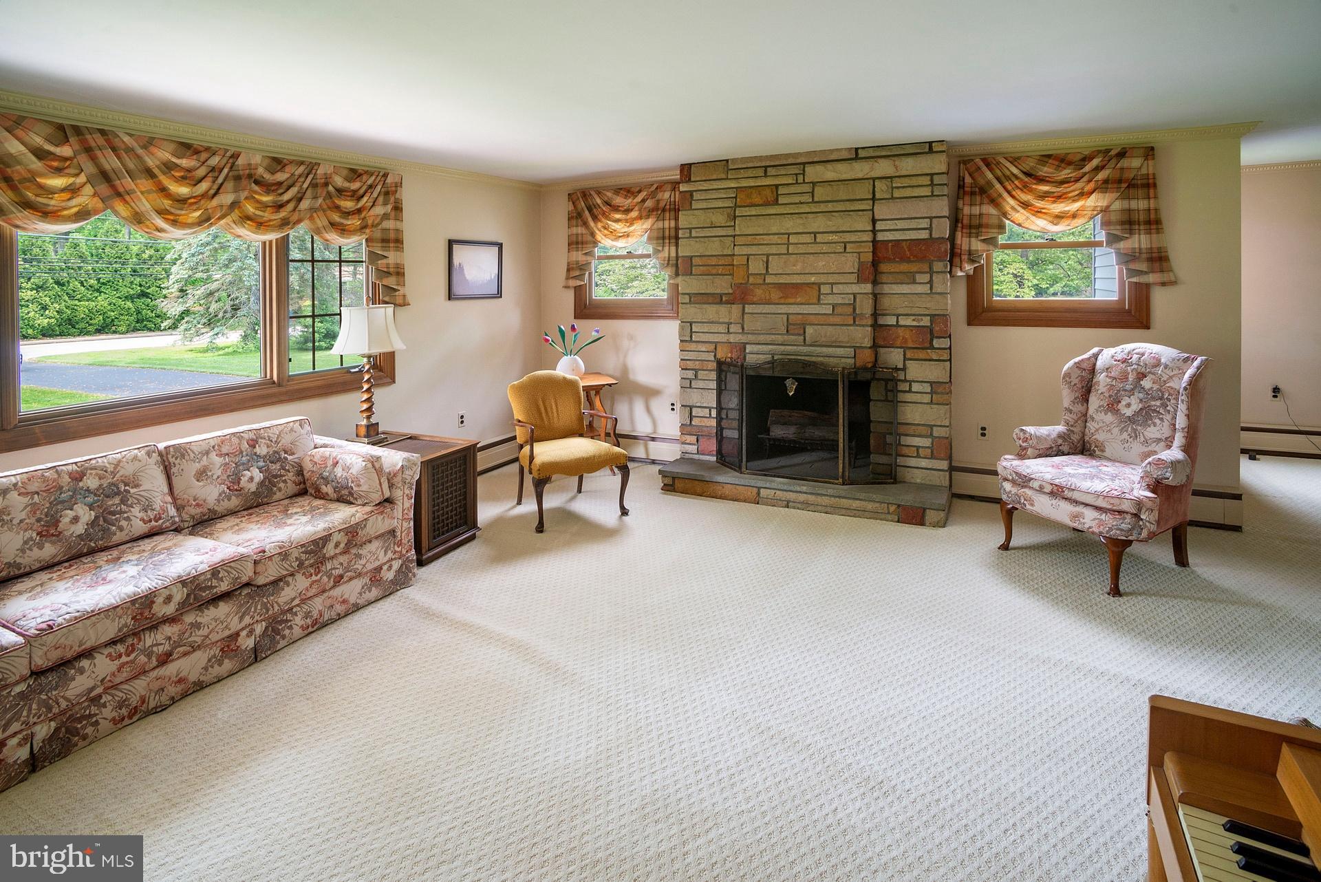 641 Norristown Road Horsham, PA 19044 - Photo 9 of 36 Gallery Image 9