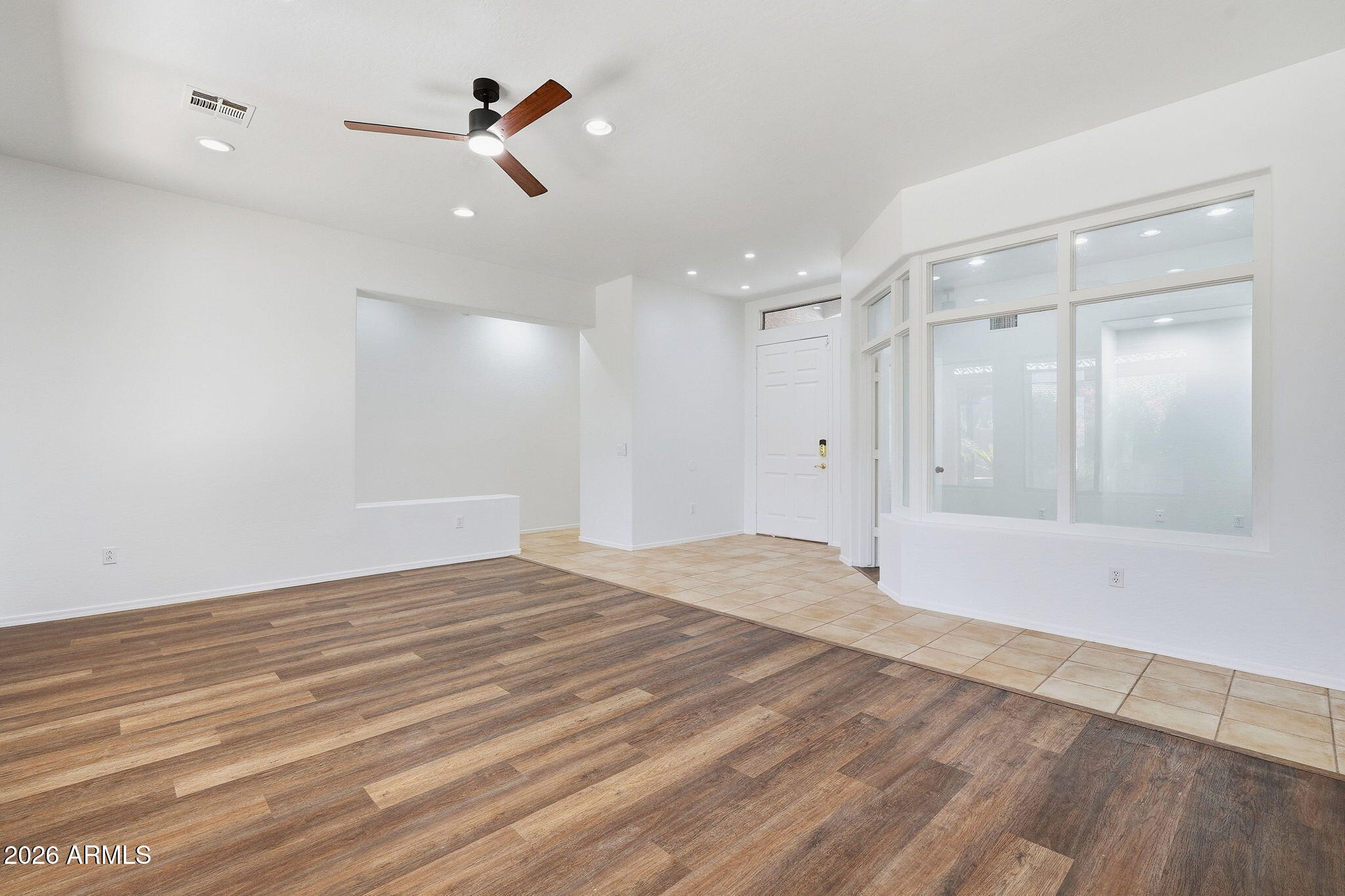 857 East Del Rio Street Gilbert, AZ 85295 - Photo 5 of 39 008_ListerPros
