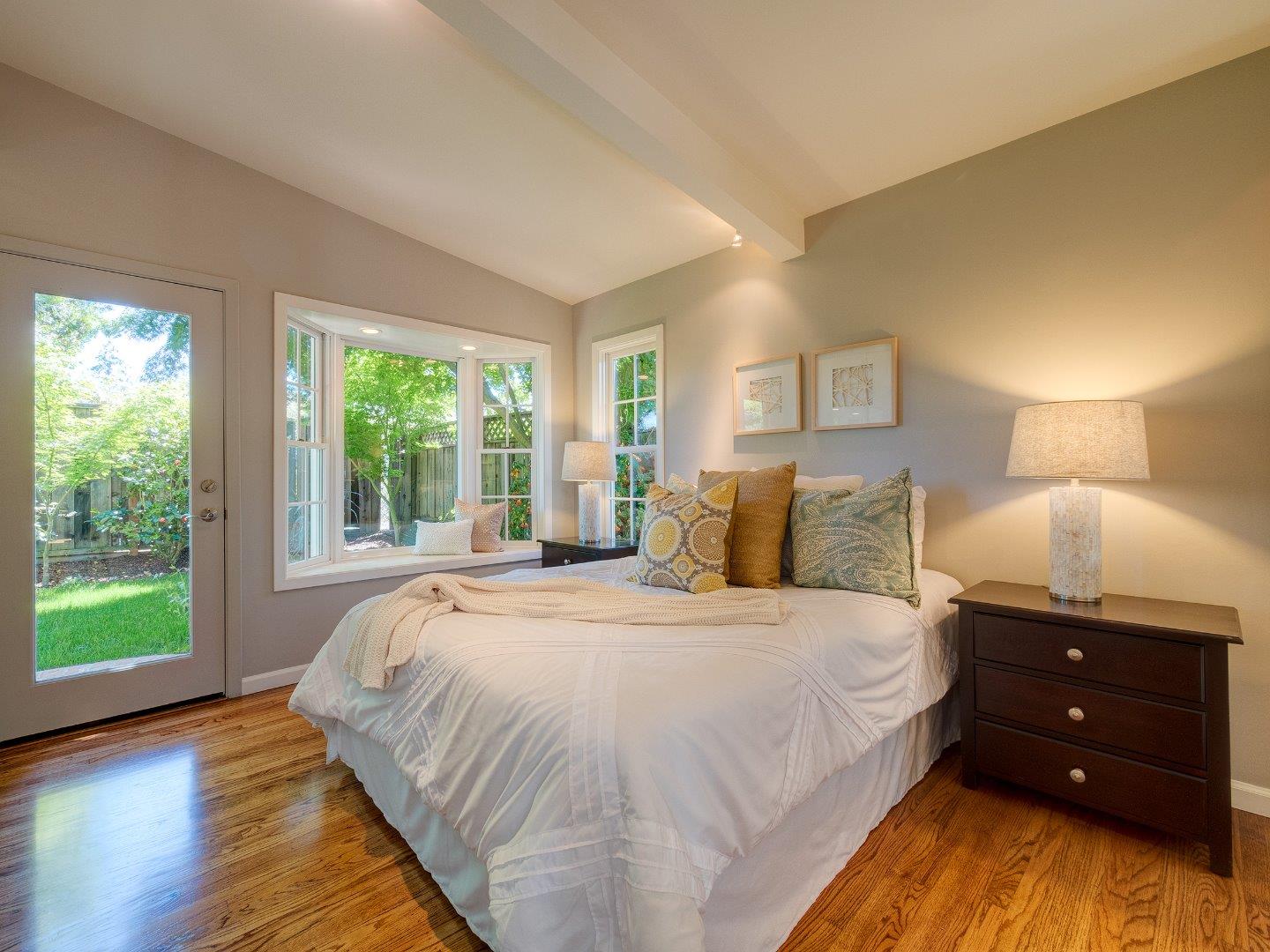 58 Lorelei Lane Menlo Park, CA 94025 - Photo 17 of 29