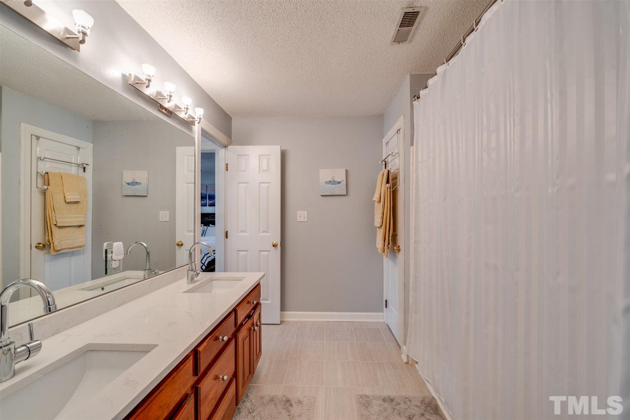 1320 Binley Place Raleigh, NC 27615 - Photo 16 of 24