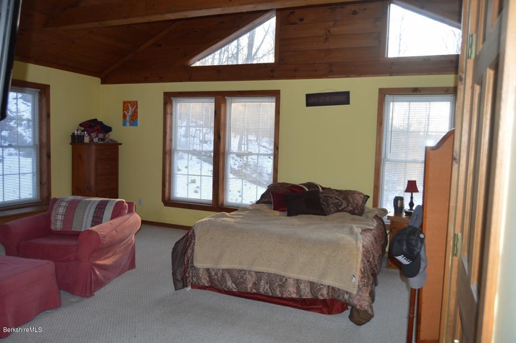 416 Notch Road North Adams, MA 01247 - Photo 23 of 50 bed