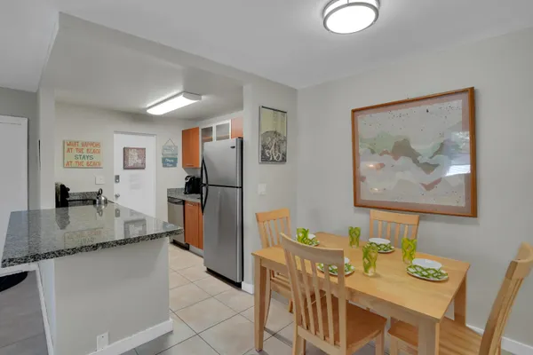 $2,300 | 3212 Northeast 9th Street, Unit A104, Pompano Beach, FL 33062