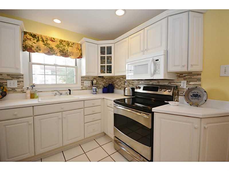 1256 Prospect Road Whitehall, PA 15227 - Photo 8 of 25 Kitchen. Stove has a Convection Oven