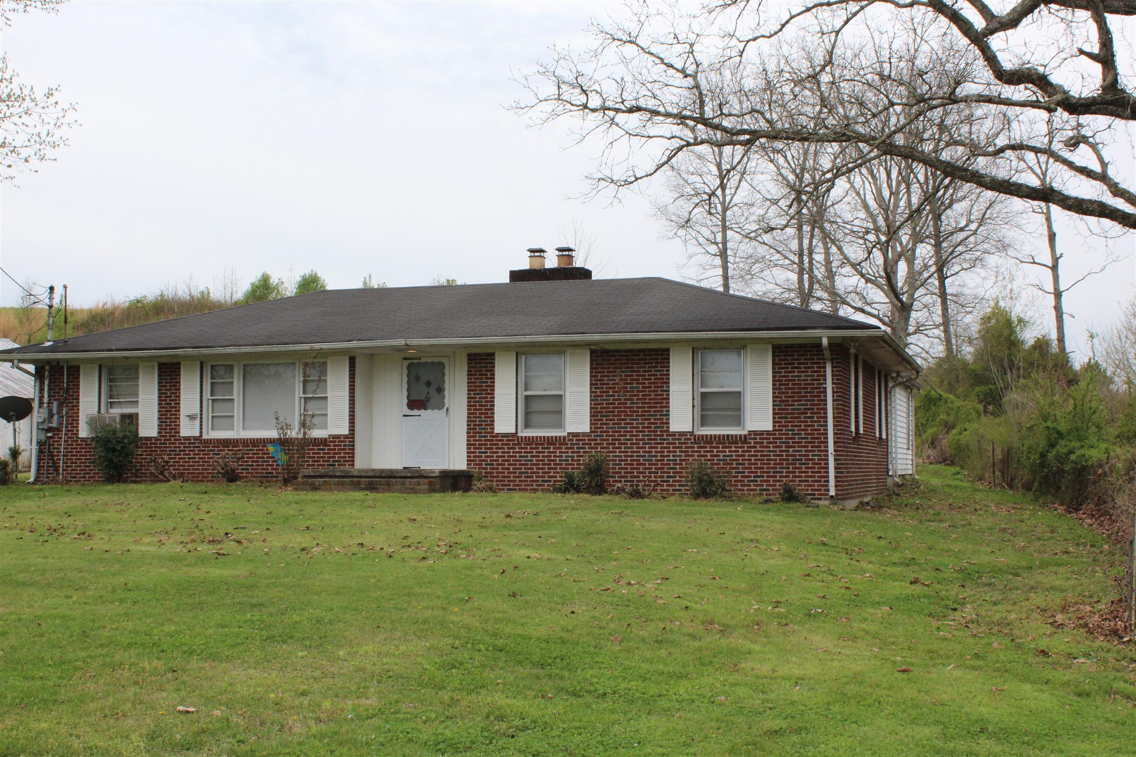 190 Lewis Road Morrison, TN 37357 - Photo 3 of 16