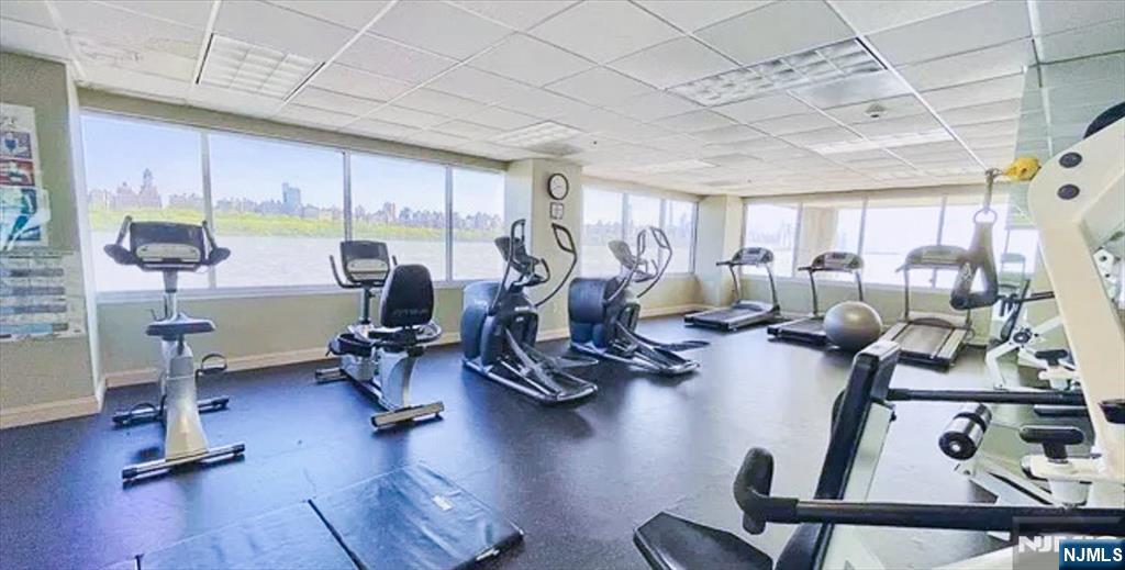 226 The Promenade Edgewater, NJ 07020 - Photo 28 of 33