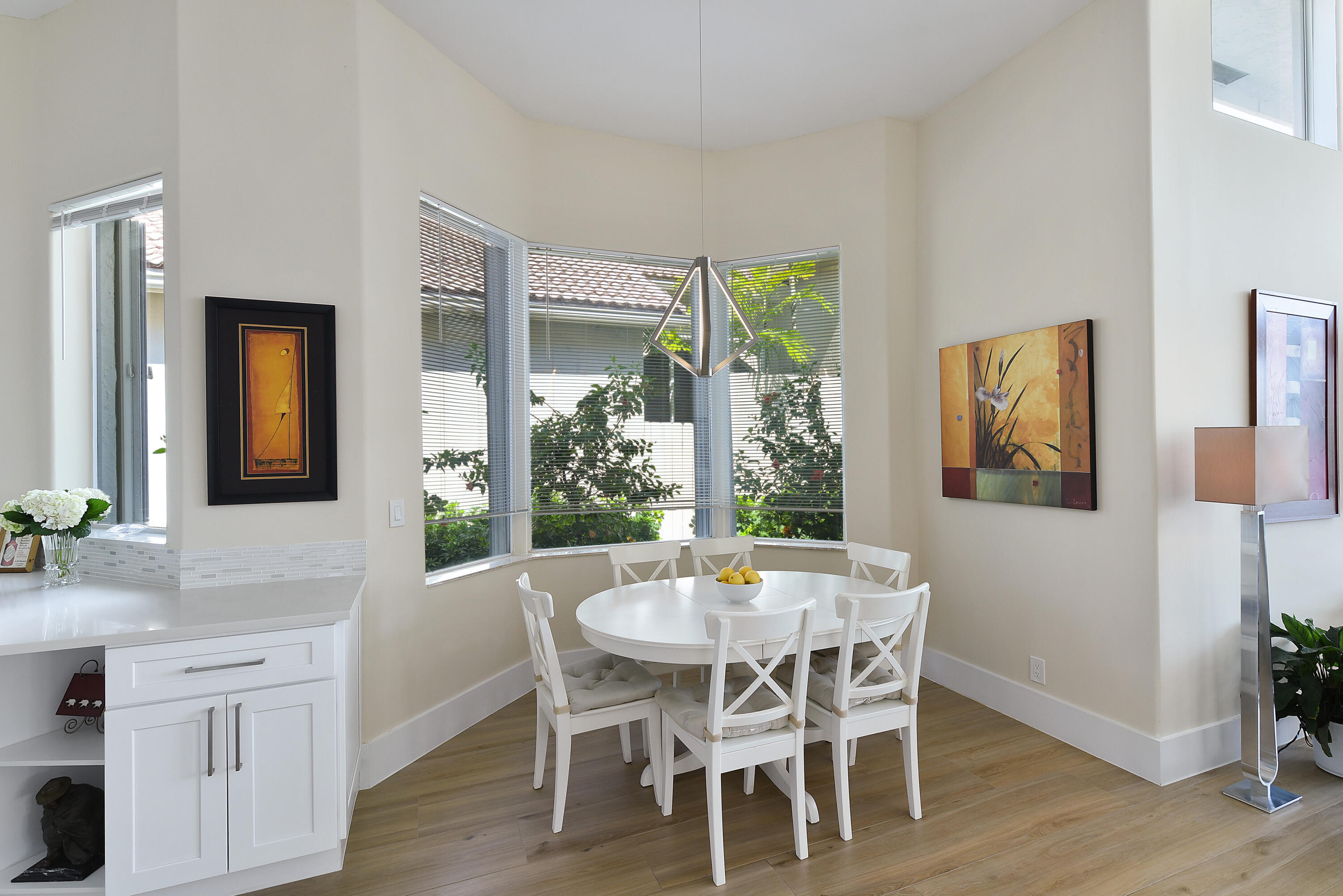 7111 Mallorca Crescent Boca Raton, FL 33433 - Photo 14 of 43 Breakfast nook