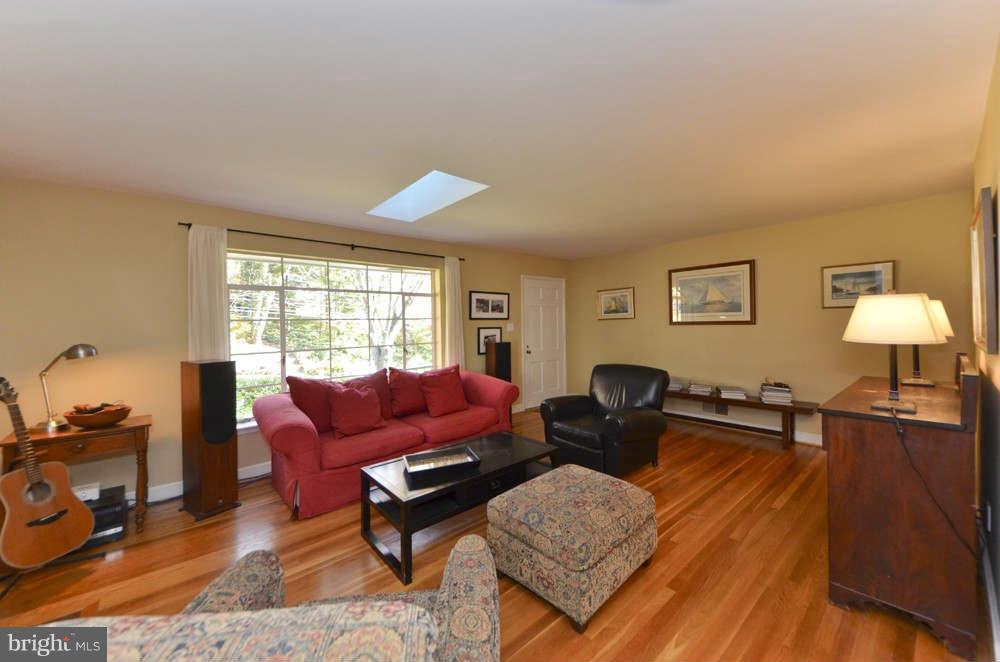 3020 Military Road Arlington, VA 22207 - Photo 2 of 26 a living room with furniture and a window