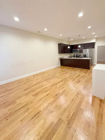 $1,800 | 2842 South Union Avenue, Unit 1, Chicago, IL 60616