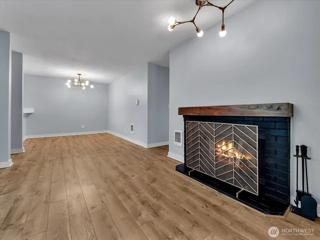 $425,000 | 14002 Northeast 181st Place, Unit A204, Woodinville, WA 98072