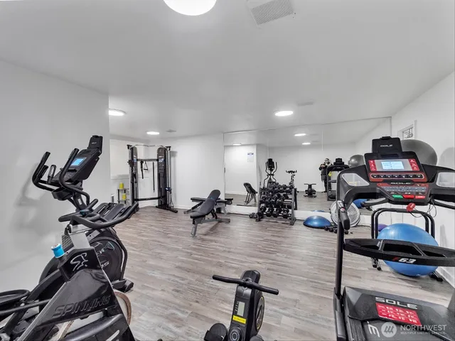 $425,000 | 14002 Northeast 181st Place, Unit A204, Woodinville, WA 98072