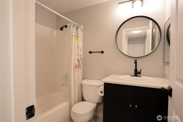 $425,000 | 14002 Northeast 181st Place, Unit A204, Woodinville, WA 98072