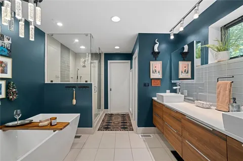 $665,000 | 4717 Canaan Lake Circle, Kansas City, KS 66109