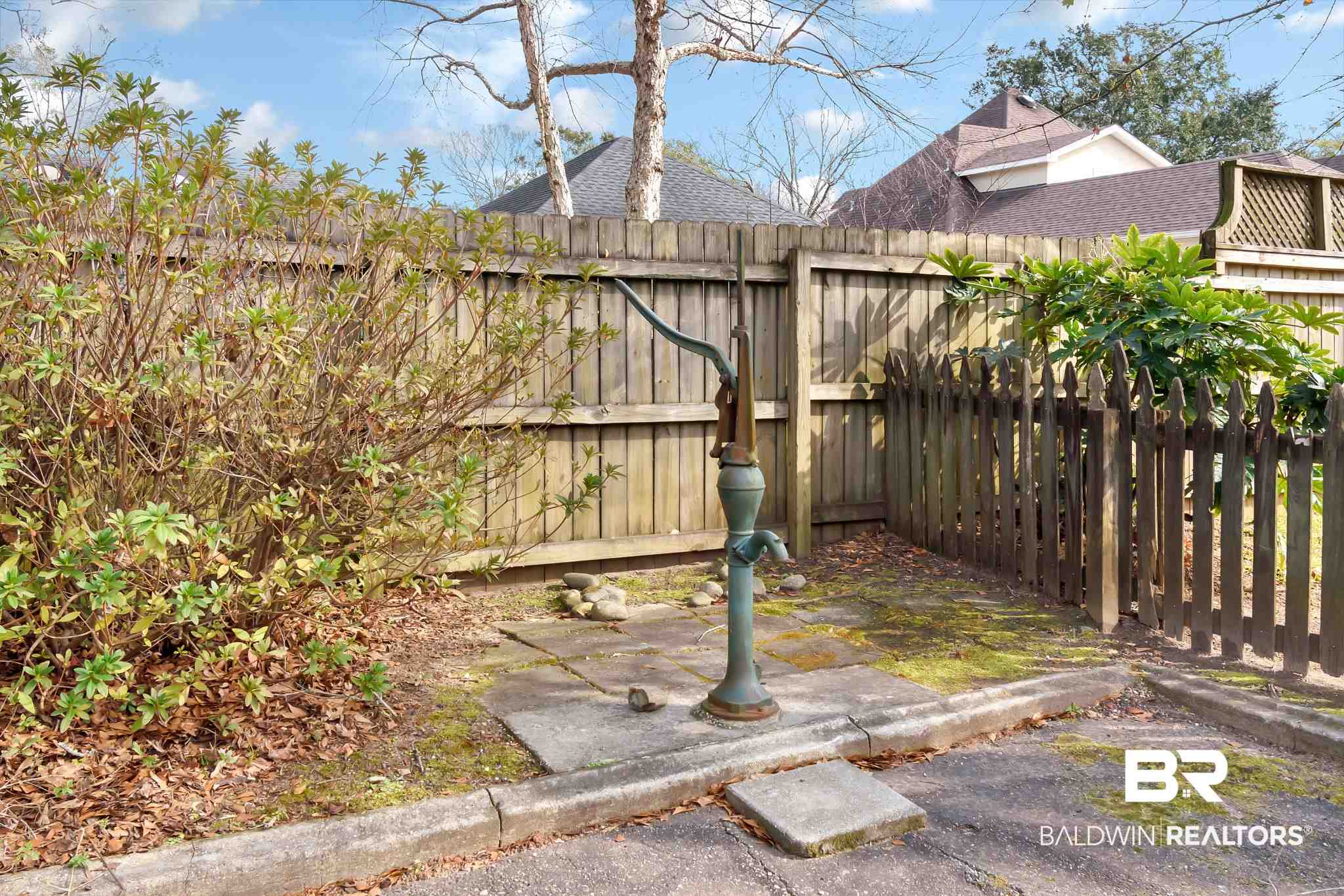 1121 Savannah Drive Mobile, AL 36609 - Photo 39 of 44