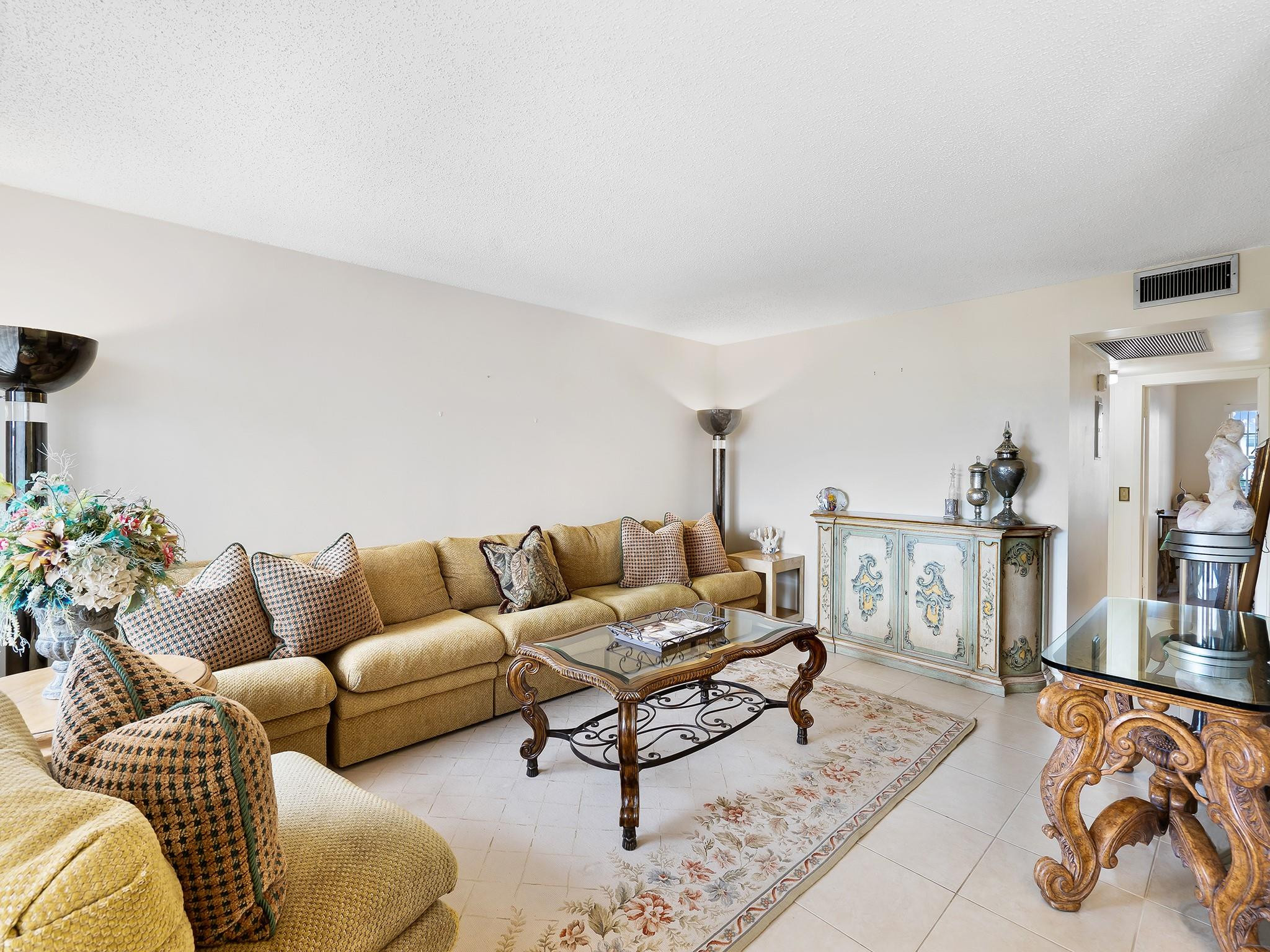 3003 Guildford East, Unit 3003 Boca Raton, FL 33434 - Photo 5 of 25 Photo 5