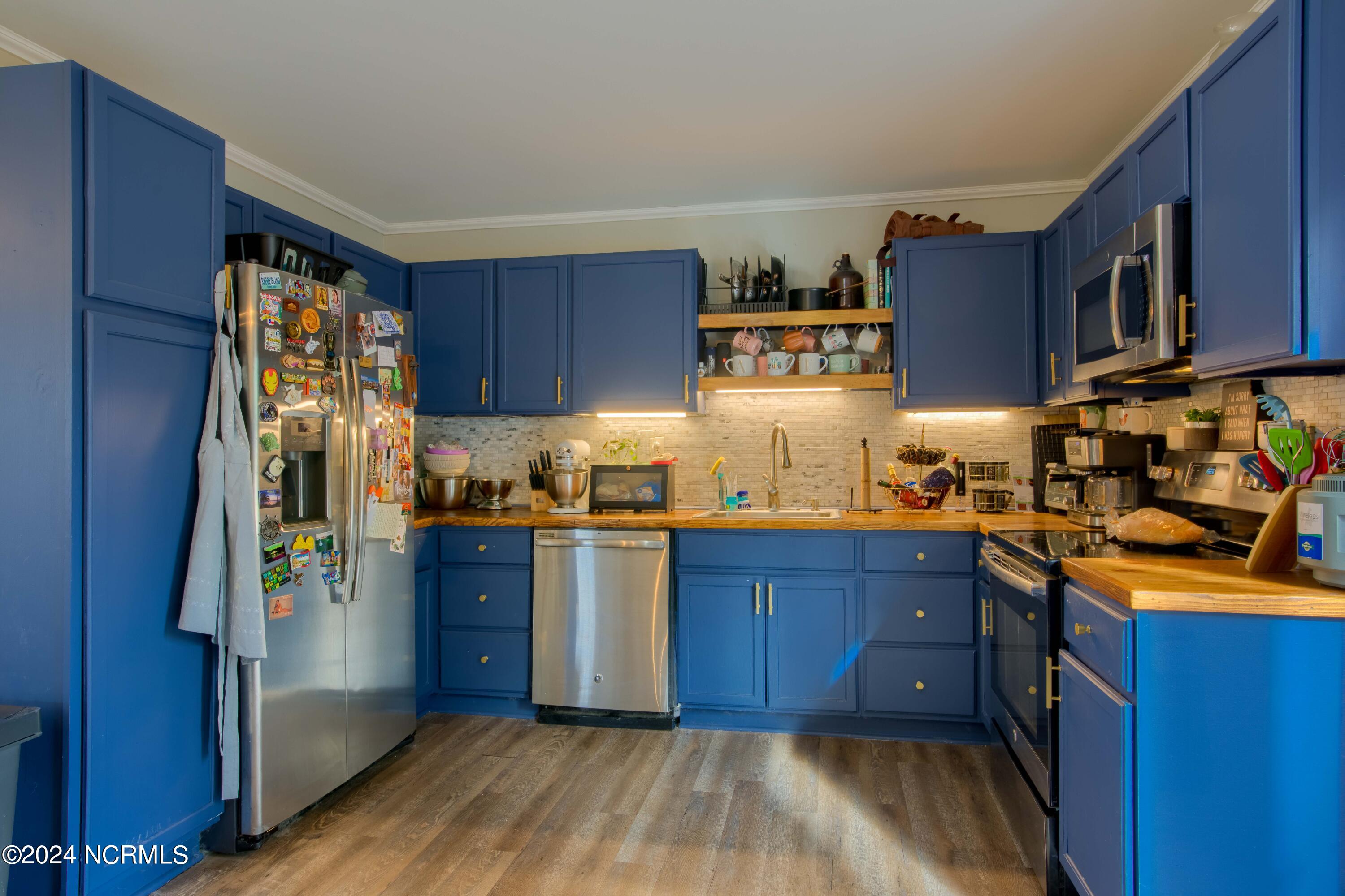 110 Riegel Drive Hubert, NC 28539 - Photo 11 of 27 Kitchen