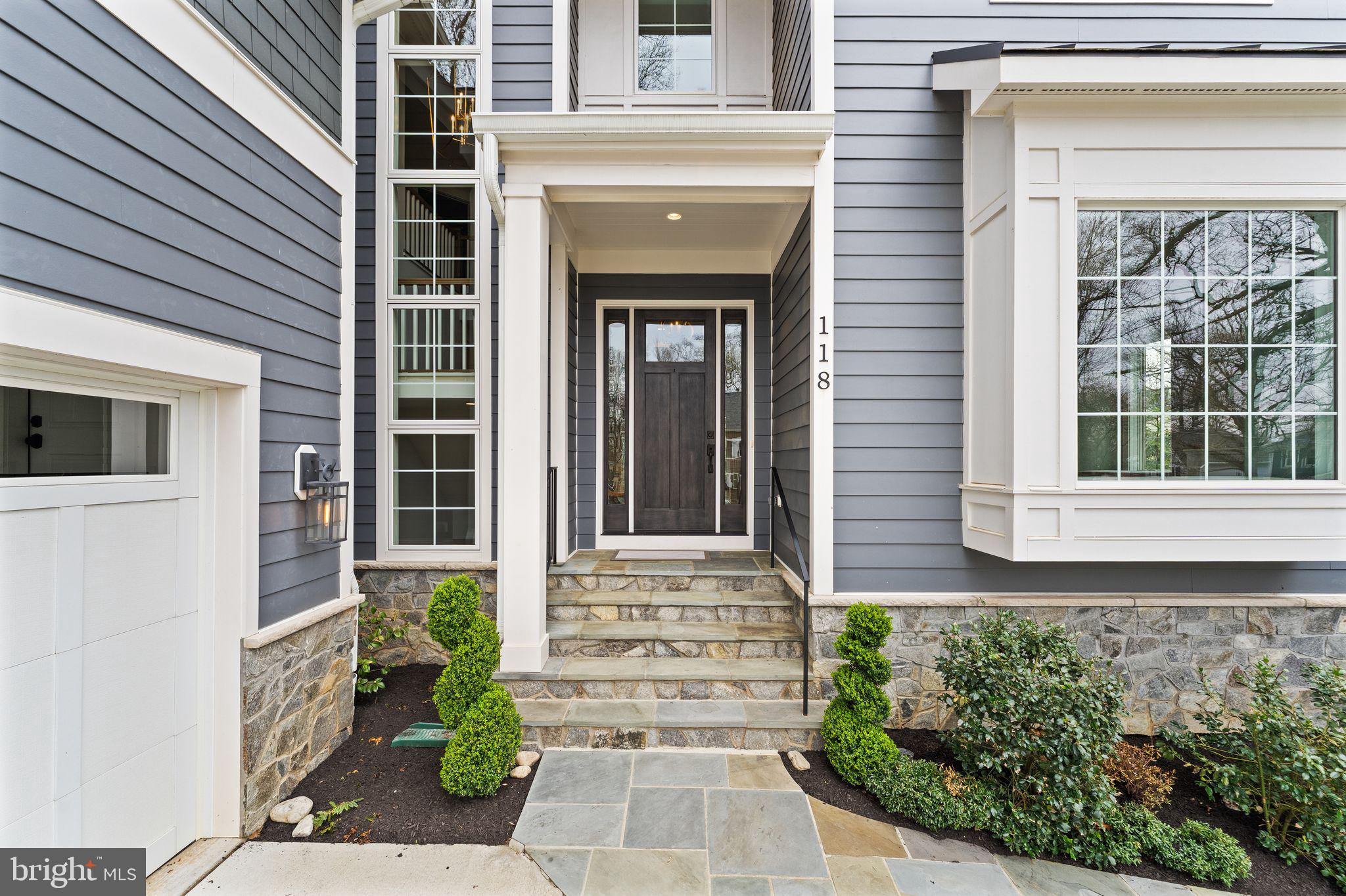 118 Oak Street Southwest Vienna, VA 22180 - Photo 11 of 32