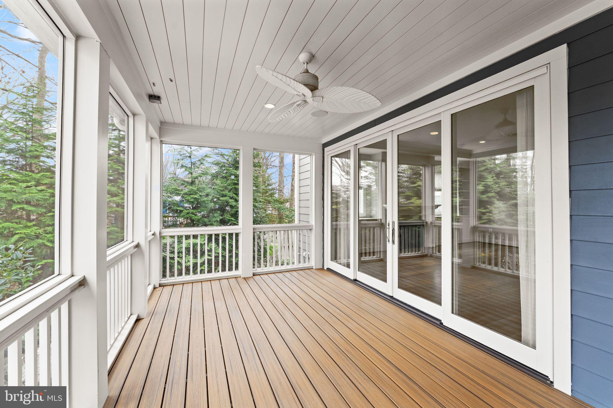 118 Oak Street Southwest Vienna, VA 22180 - Photo 14 of 32