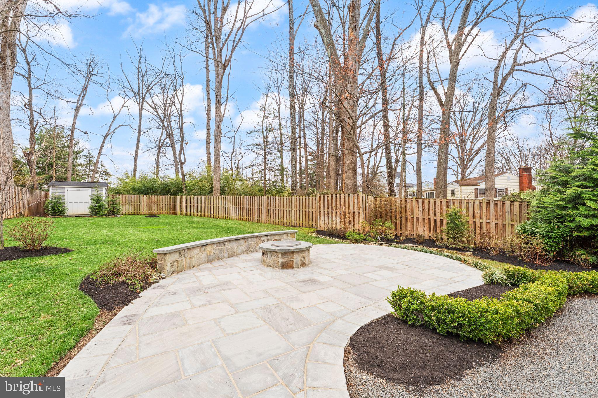 118 Oak Street Southwest Vienna, VA 22180 - Photo 18 of 32