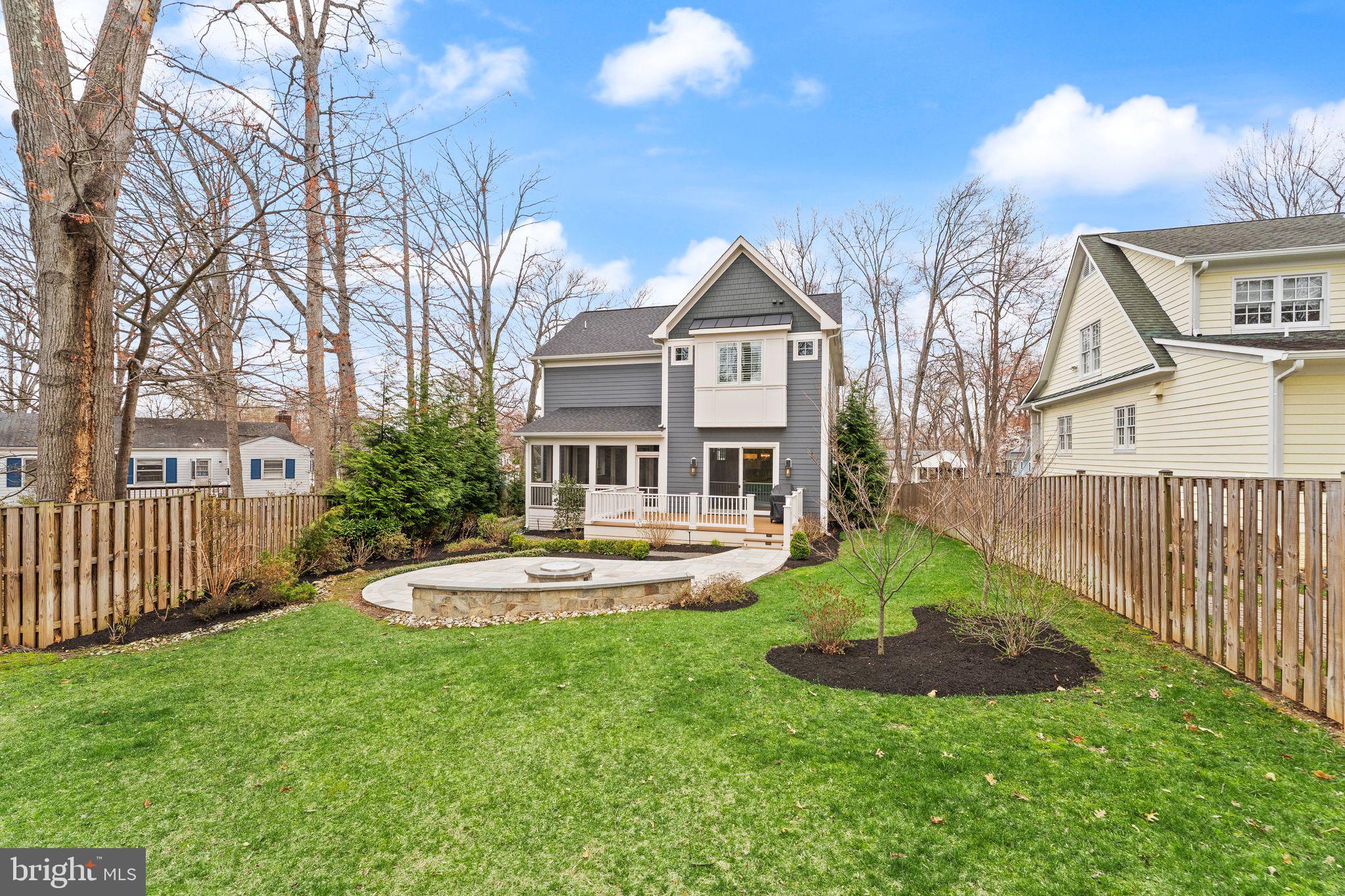 118 Oak Street Southwest Vienna, VA 22180 - Photo 22 of 32