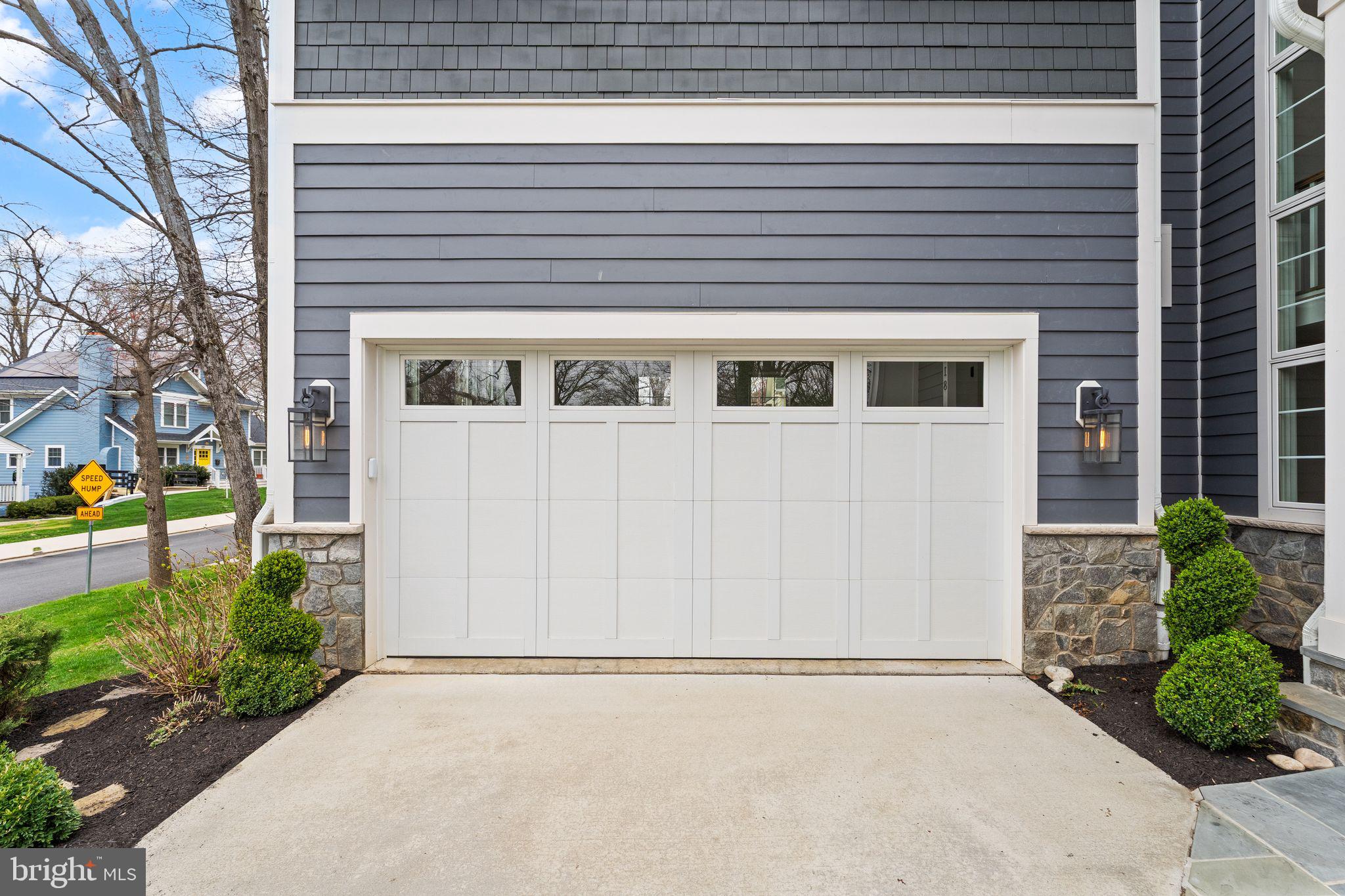 118 Oak Street Southwest Vienna, VA 22180 - Photo 10 of 32