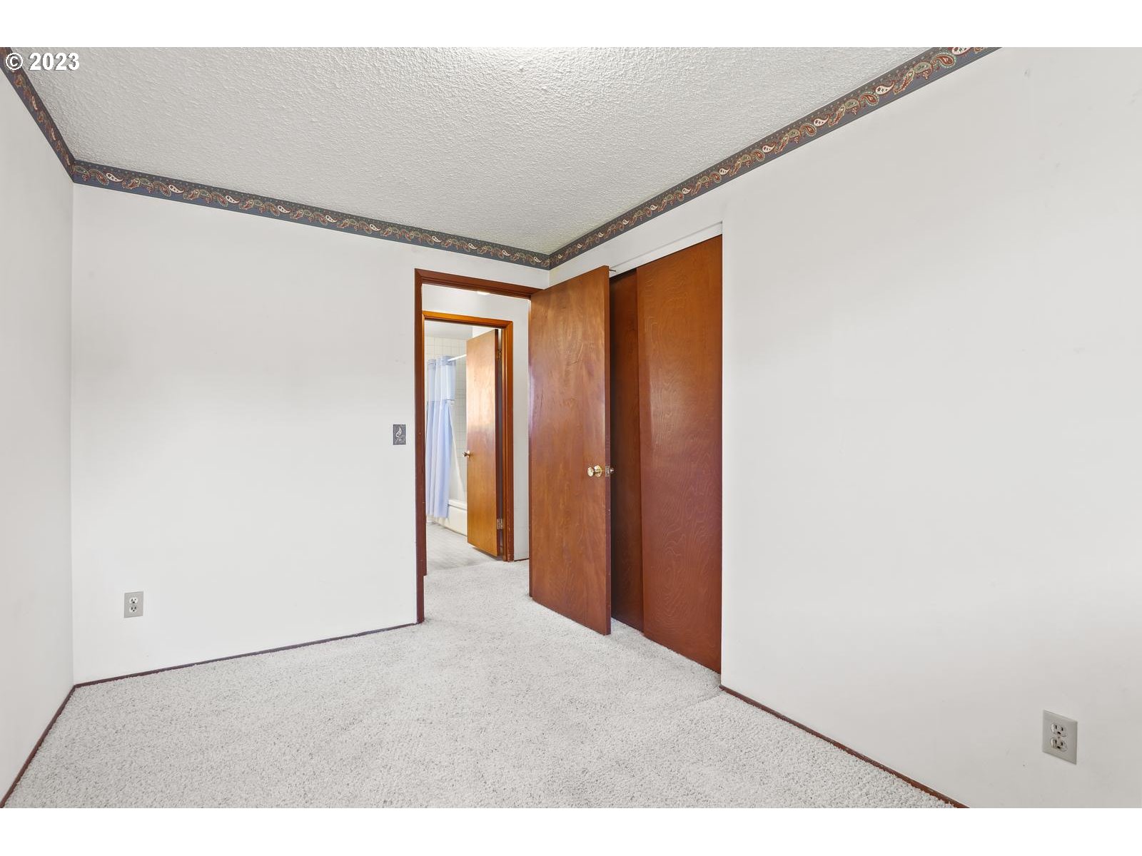 23921 Southeast Oak Street Gresham, OR 97030 - Photo 44 of 46