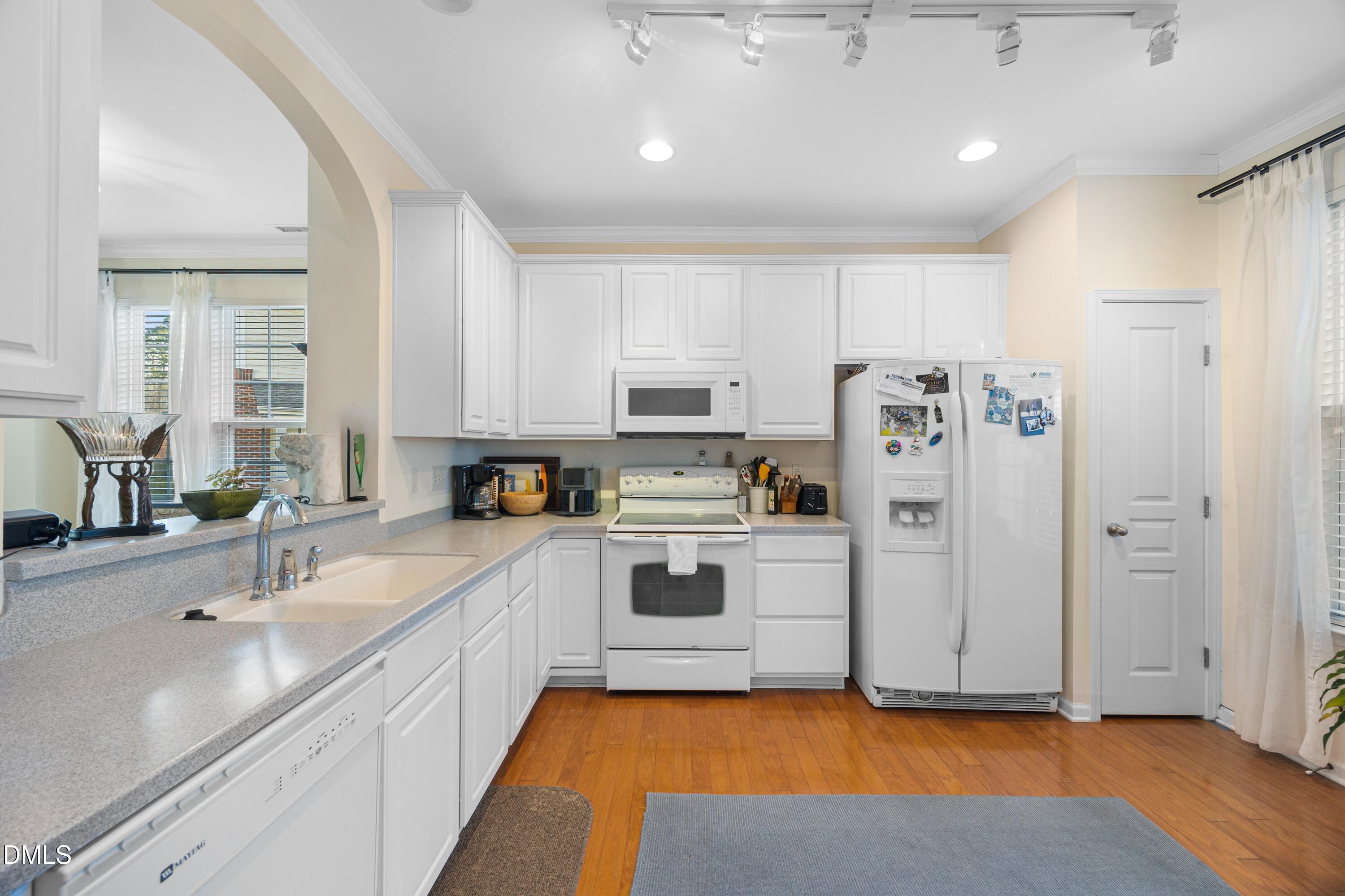 170 Cedar Elm Road Durham, NC 27713 - Photo 14 of 47 Kitchen 2