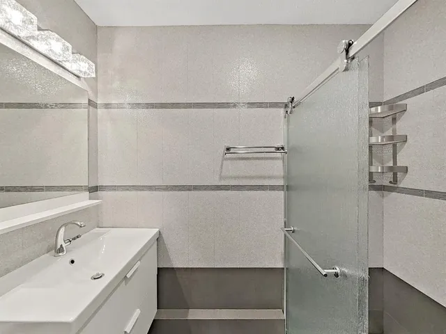 $149,900 | 121 Brandy Wine Drive, Unit 121, Largo, FL 33771