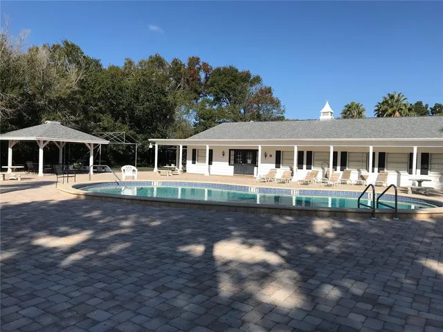 $149,900 | 121 Brandy Wine Drive, Unit 121, Largo, FL 33771