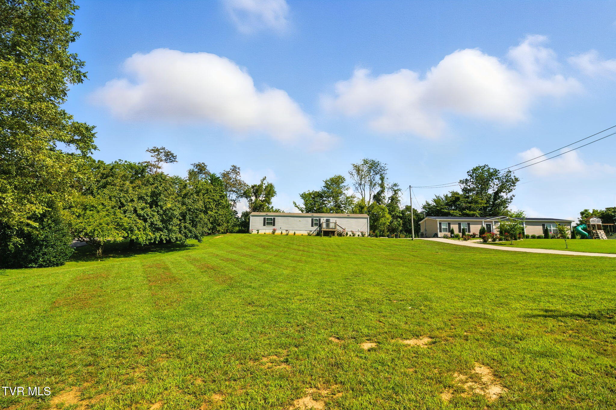 365 Roaming Drive Chuckey, TN 37641 - Photo 24 of 30 1-web-or-mls-DZ3A1618