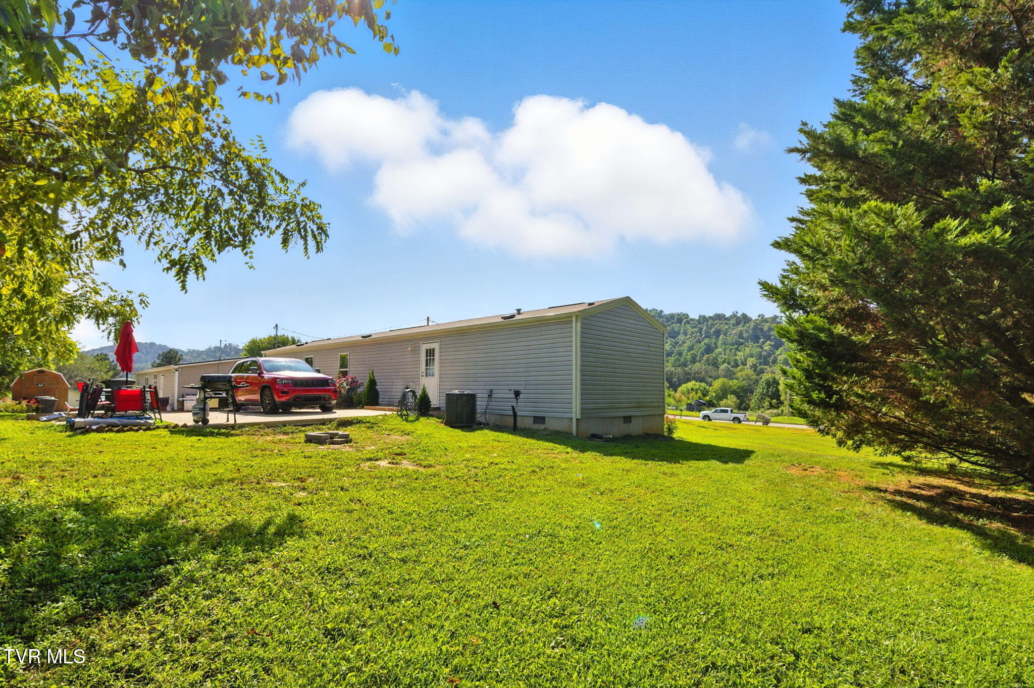 365 Roaming Drive Chuckey, TN 37641 - Photo 25 of 30 5-web-or-mls-DZ3A1634