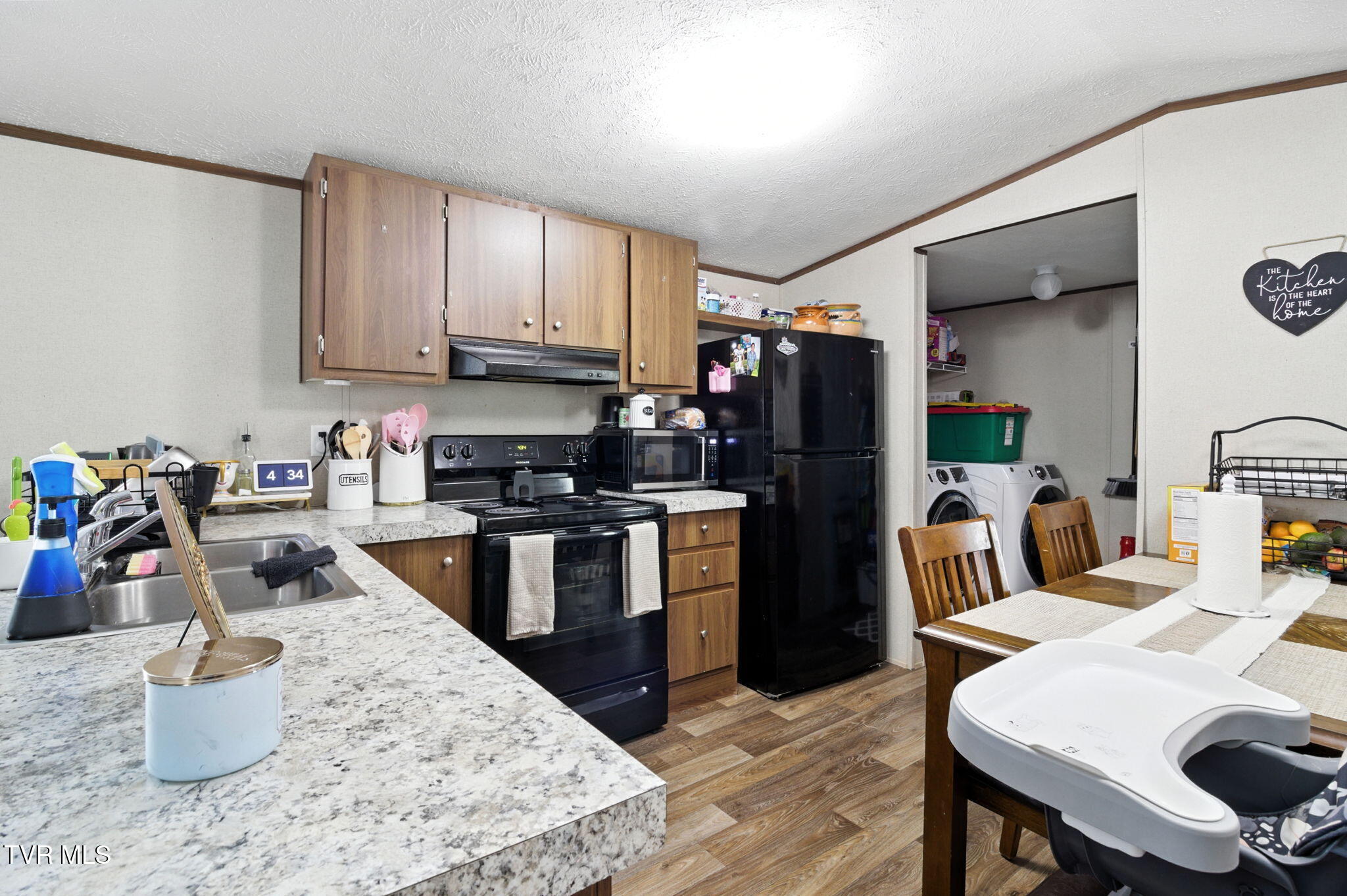365 Roaming Drive Chuckey, TN 37641 - Photo 9 of 30 17-web-or-mls-DZ3A1690