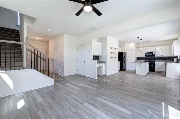 $2,300 | 10 Eagle Drive Northwest, Cartersville, GA 30121