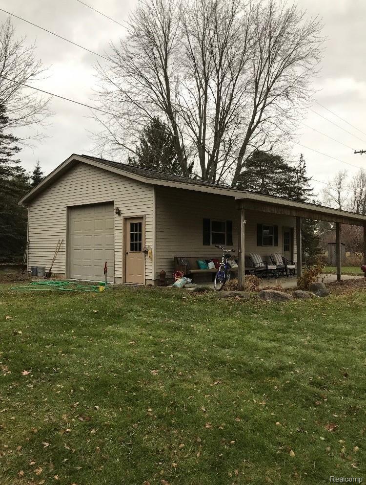 429 Romain Road Caro, MI 48723 - Photo 2 of 12 IMG_6415.JPEG