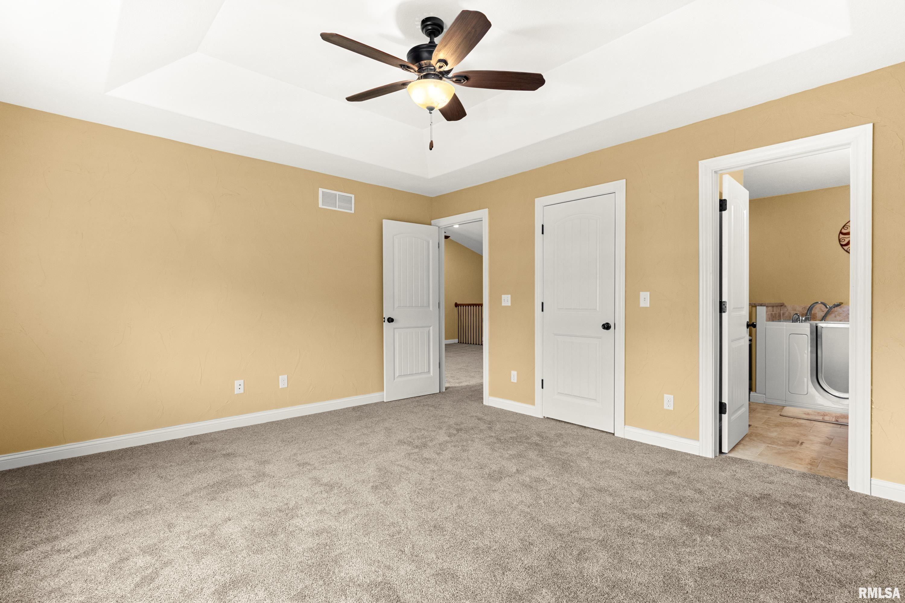 1602 Remington Road Pekin, IL 61554 - Photo 34 of 47 Gallery Image 34