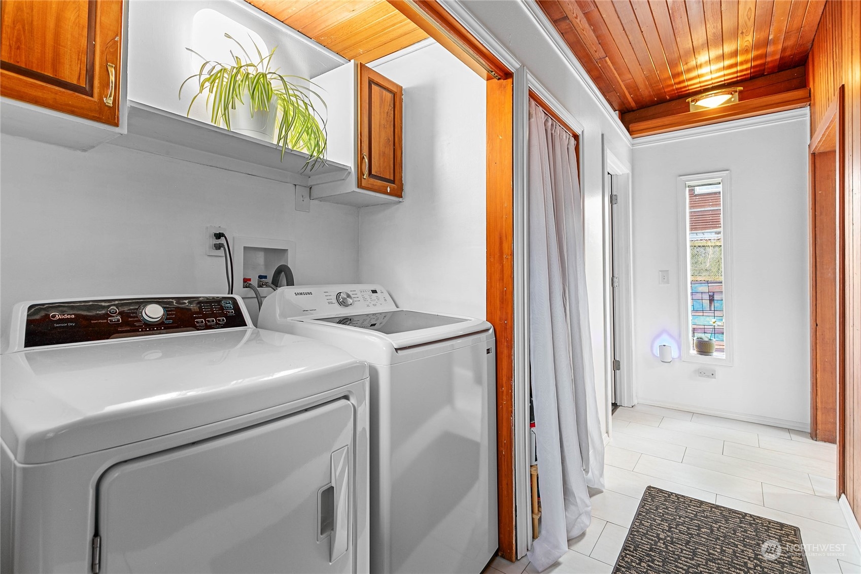 3419 Lena Road Bellingham, WA 98226 - Photo 21 of 30 Gallery Image 21