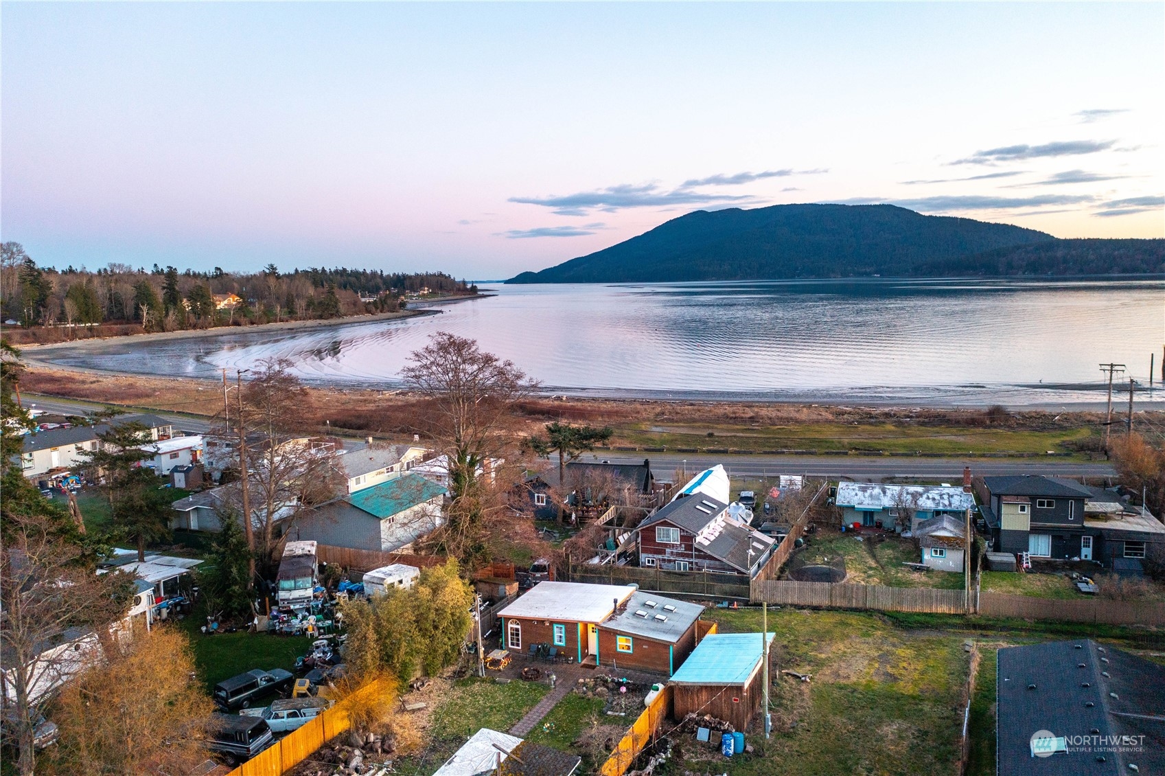 3419 Lena Road Bellingham, WA 98226 - Photo 28 of 30 Gallery Image 28