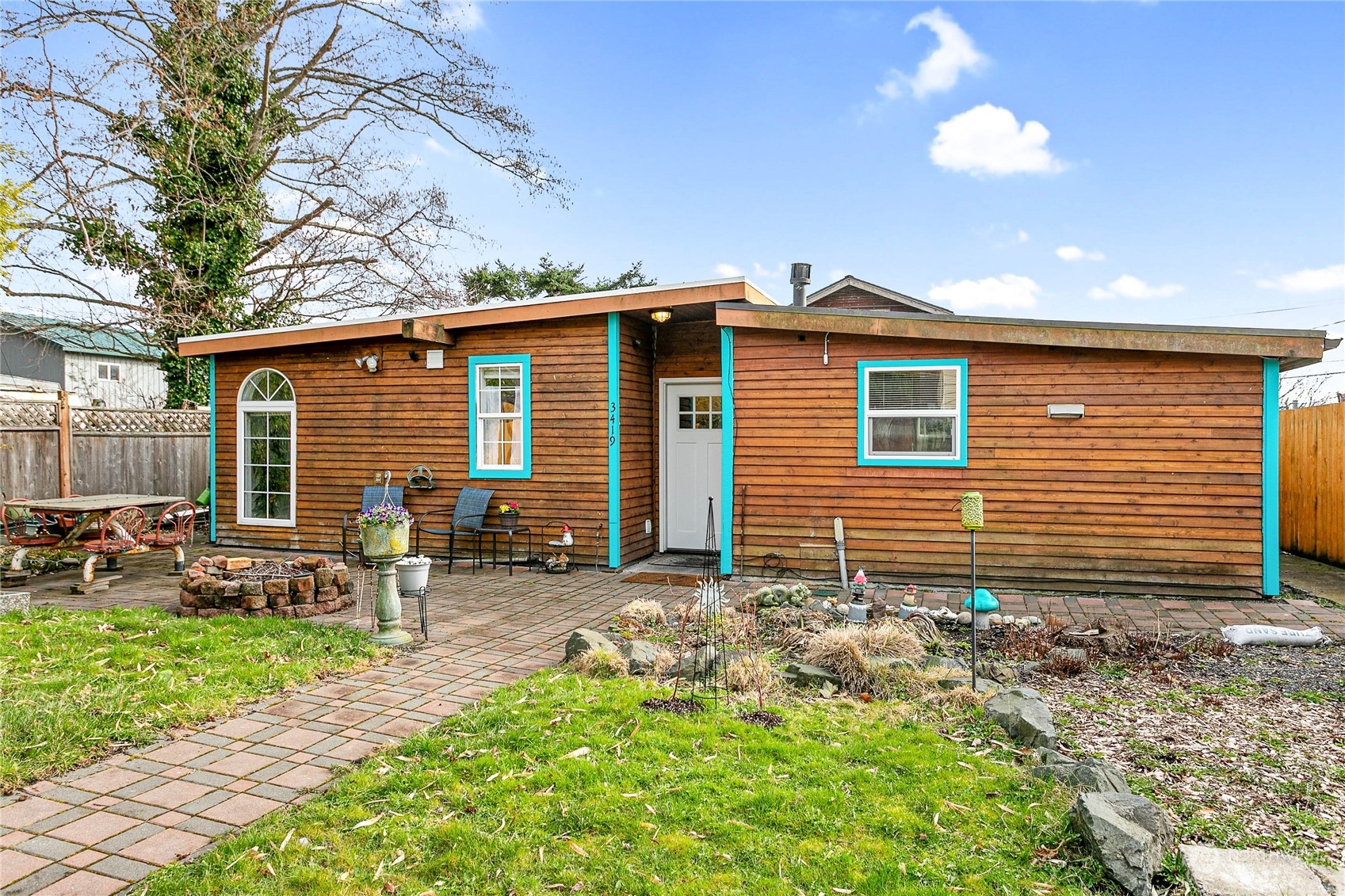 3419 Lena Road Bellingham, WA 98226 - Photo 4 of 30 Gallery Image 4