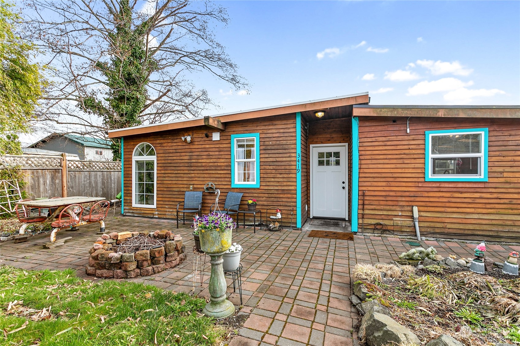 3419 Lena Road Bellingham, WA 98226 - Photo 5 of 30 Gallery Image 5