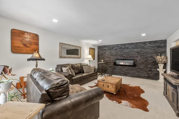 $499,000 | 3770 Klondike Court, Unit B, Brookfield, WI 53045
