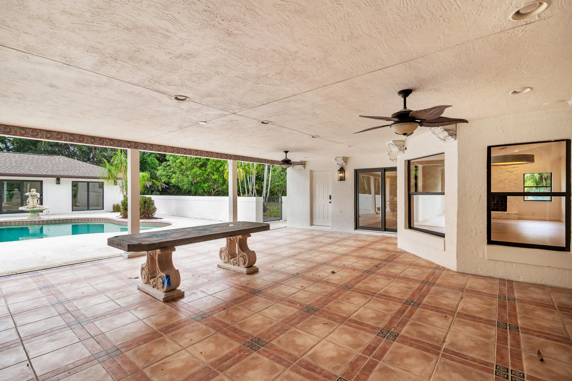 6725 Katherine Road West Palm Beach, FL 33413 - Photo 34 of 54 low-37