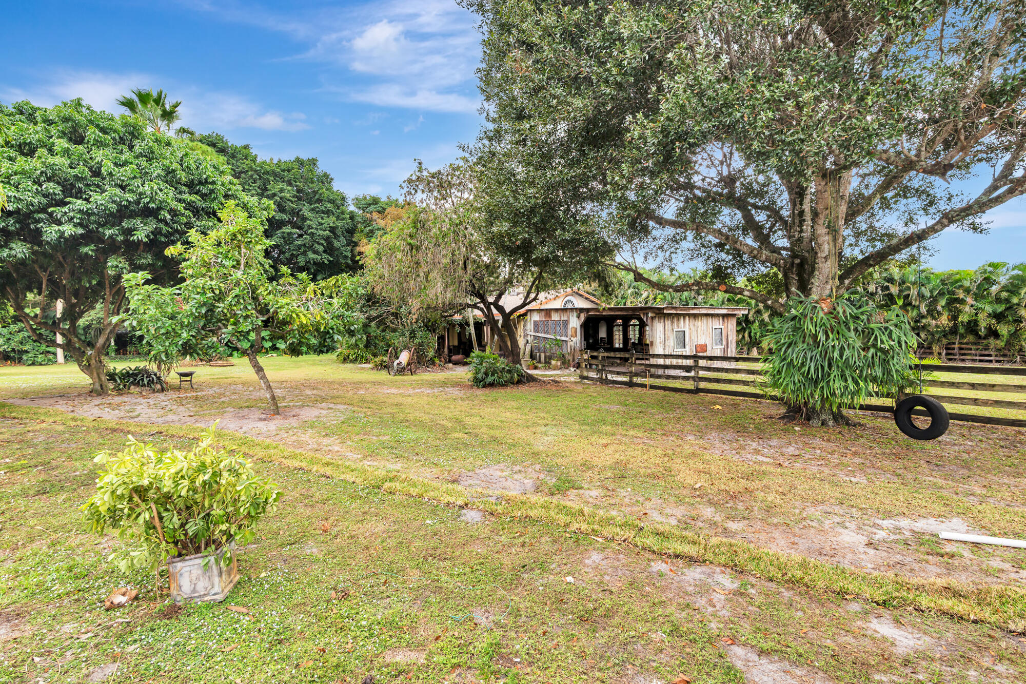 6725 Katherine Road West Palm Beach, FL 33413 - Photo 42 of 54 low-45