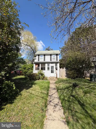 $3,300 | 5014 Delaware Street, College Park, MD 20740