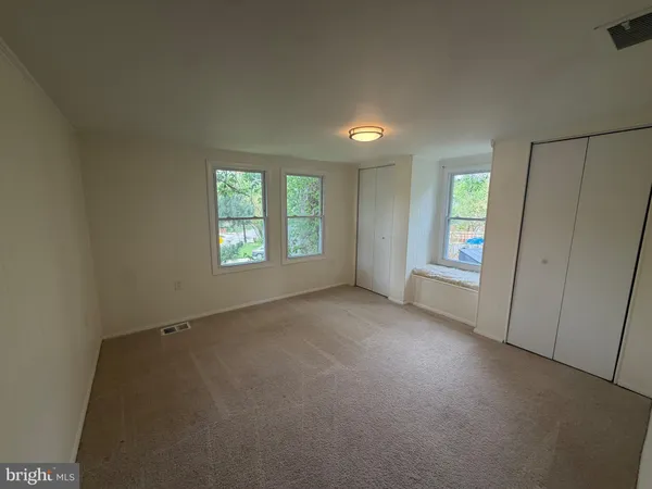 $3,199 | 5014 Delaware Street, College Park, MD 20740