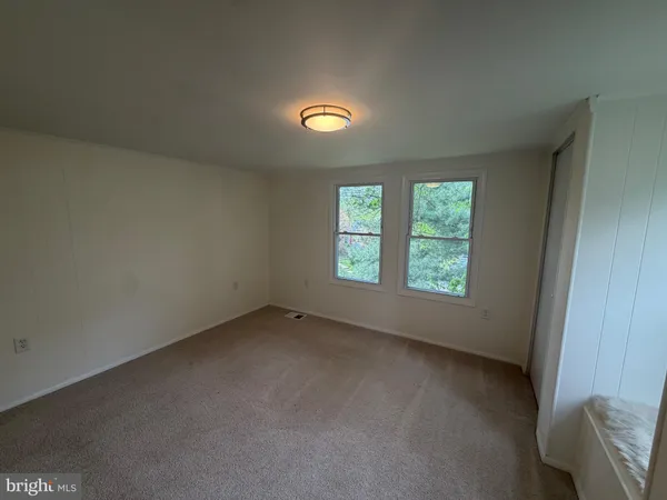 $3,300 | 5014 Delaware Street, College Park, MD 20740