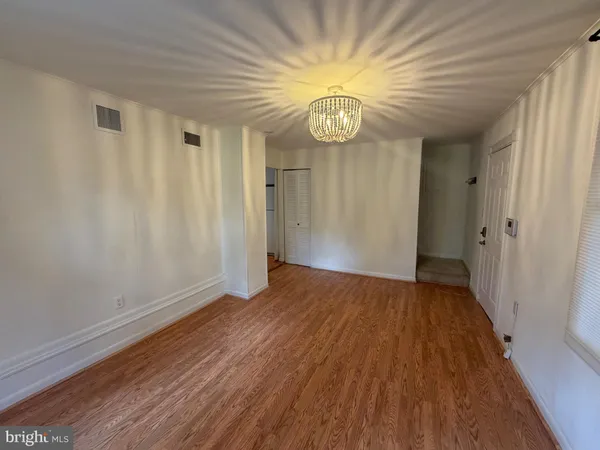 $3,300 | 5014 Delaware Street, College Park, MD 20740