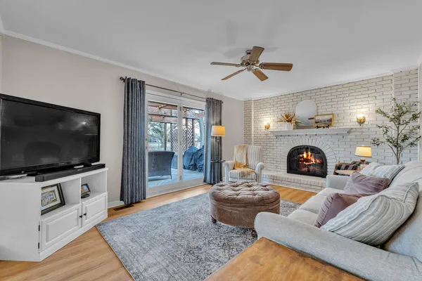 $399,900 | 7533 Hillsboro Drive, Canton, MI 48187