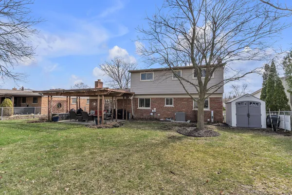 $399,900 | 7533 Hillsboro Drive, Canton, MI 48187